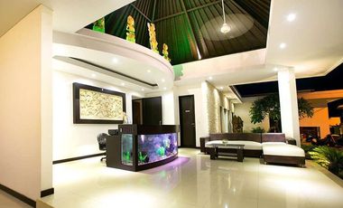 VILLA COMPLECT 100 METER FROM THE BEACH