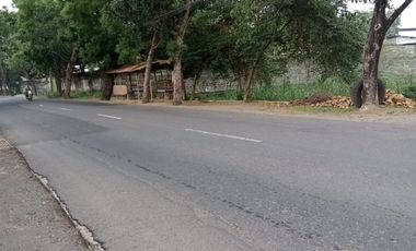 jual tanah murah bagus untuk segala  usaha gudang,pabrik Toko galangan ,  .bengkel di jalan raya Mojowarno - Mojoagung