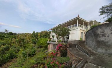 Villa Mewah Gaya Kolonial View Laut Lovina Bali