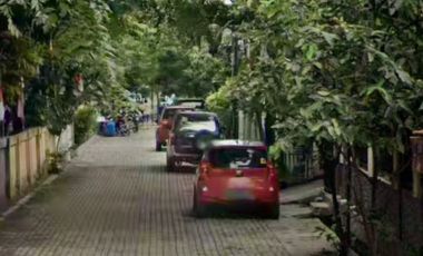 Dijual cepat Rumah 2 lantai dekat ke stasiun dan tol dj Taman Royal 3