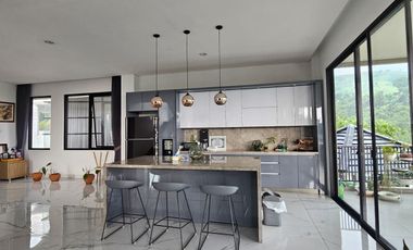 Rumah Villa Mewah, Resort Dago Pakar