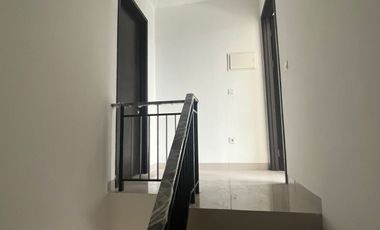 Disewakan Rumah PIK 2 Milenial City uk. 6x12.5 m Tahunan Murah