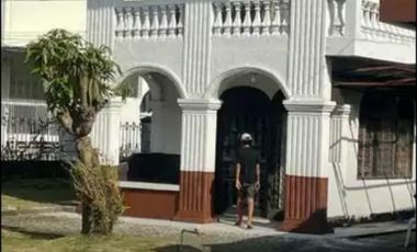 Dijual rumah Besar 563/1600 di Talang Semut Palembang