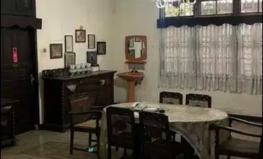 Dijual rumah Besar 563/1600 di Talang Semut Palembang