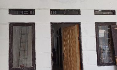 dijual rumah full renovasi  perumahan mutiara gading timur Bekasi