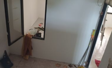 dijual rumah full renovasi  perumahan mutiara gading timur Bekasi