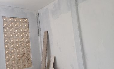 dijual rumah full renovasi  perumahan mutiara gading timur Bekasi