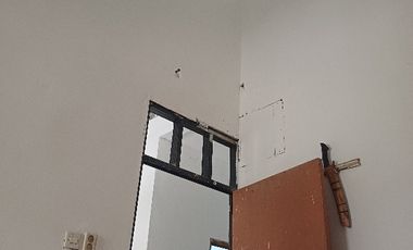 dijual rumah full renovasi  perumahan mutiara gading timur Bekasi