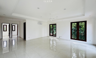 Disewakan rumah asri dalam compound back yard luas area kemang