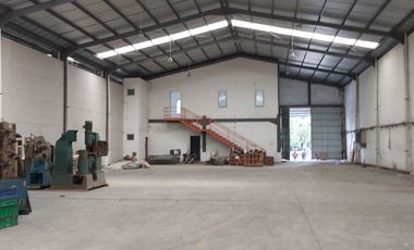 Sewa gudang/pbrk 1450m2 di kws industri di cikarang bekasi