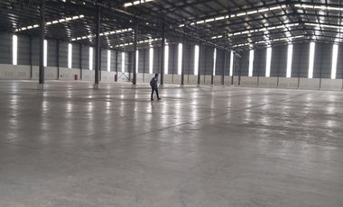 Disewakan gudang 7000m2 dlm kws industri delta silicon cikarang bekasi