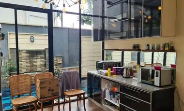 Rumah mewah dgn Kolam Renang Pribadi. Hunian yg nyaman dan Strategis