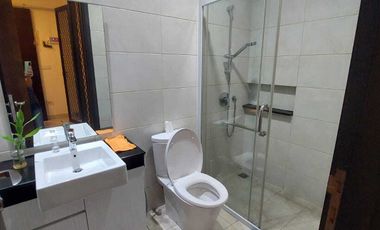 Disewakan Rumah Furnished di Komplek Perumahan Green Village Cipondoh