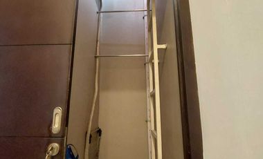 Disewakan Rumah Furnished di Komplek Perumahan Green Village Cipondoh