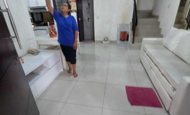 Disewakan Rumah Furnished di Komplek Perumahan Green Village Cipondoh