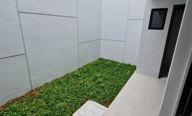 Disewa rumah kuningan village pik 2 uk 6x15 bagus