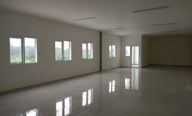 Dijual gudang 1104m2 dikawasan industri delta silicon Cikarang bekasi