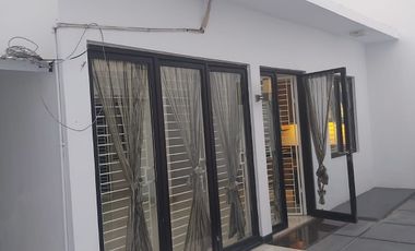 Di sewakan Rumah vasa wood lippo cikarang