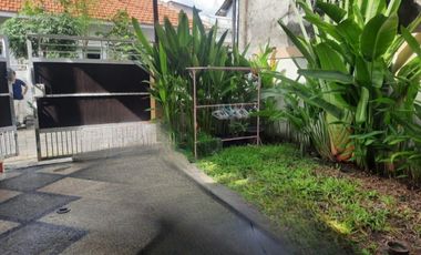 dijual rumah sencend kondisi bagus lokasi Denpasar barat