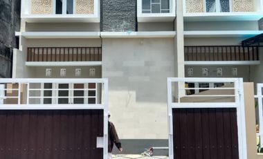 dijual rumah sencend kondisi bagus lokasi Denpasar barat