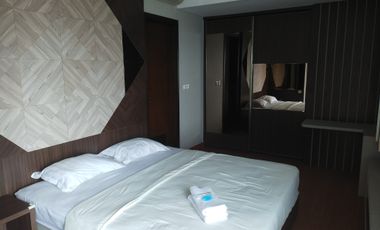 Di sewakan Apartemen mewah 3 bedrooms view pantai Borneo bay