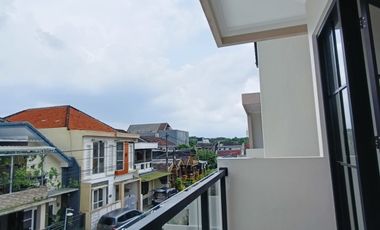 rumah cantik 2 lt hook dekat danau kerinci sawojajar dan tol