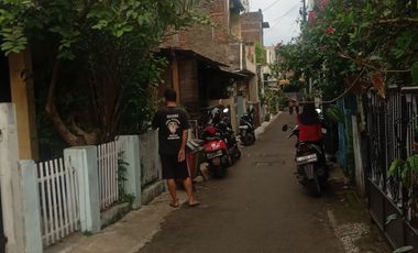 Dijual rumah belakang Griya Antapani Dekat SD Muhammadiyah