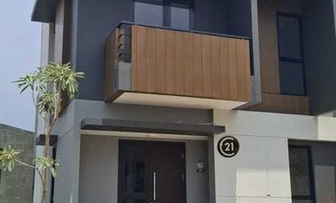 Disewakan Rumah New Brand Di Summarecon Crown Gading Bekasi