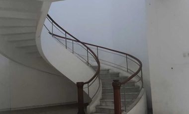 Ruang Usaha Solo Kota LD 15 Meter