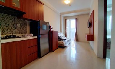 3 kamar furnished Apartemen Signature Park Grande - light