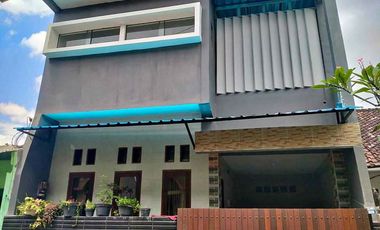Rumah Cantik Minimalis 2 Lantai di Kebo Iwa Utara