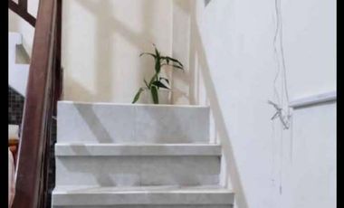 Rumah Cantik Minimalis 2 Lantai di Kebo Iwa Utara