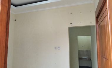 Di Kontrakan  Jl.Damai Raya/Jl.H,Nirin 2,Petukangan  Selatan Jak-Sel