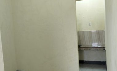 Di Kontrakan  Jl.Damai Raya/Jl.H,Nirin 2,Petukangan  Selatan Jak-Sel