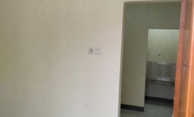 Di Kontrakan  Jl.Damai Raya/Jl.H,Nirin 2,Petukangan  Selatan Jak-Sel