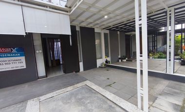 Disewakan shoji land 3 kamar kondisi baru habis renovasi bagus