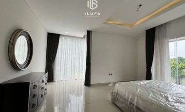 Disewakan Townhouse 2Kav, 3Lt area Pejaten Kemang Furnnished