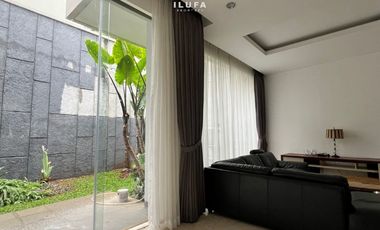 Disewakan Townhouse 2Kav, 3Lt area Pejaten Kemang Furnnished