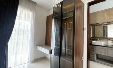 Disewakan Townhouse 2Kav, 3Lt area Pejaten Kemang Furnnished