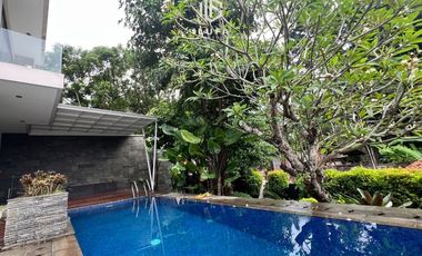 Disewakan Townhouse 2Kav, 3Lt area Pejaten Kemang Furnnished