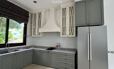 Disewakan Townhouse 2Kav, 3Lt area Pejaten Kemang Furnnished