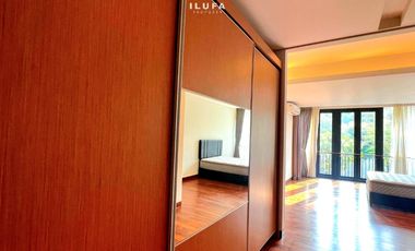 Disewakan townhouse Modern kondisi sangat bagus, area strategis Cipete