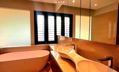 Disewakan townhouse Modern kondisi sangat bagus, area strategis Cipete