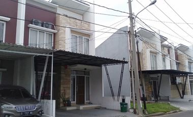 Di Kontrakan Rumah Full Purnish Depan RS Primayana di Karawang Barat