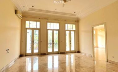 Disewakan Townhouse area Kemang Benda Lokasi Strategis