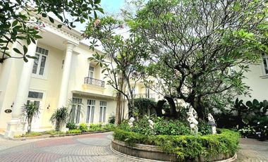 Disewakan Townhouse area Kemang Benda Lokasi Strategis