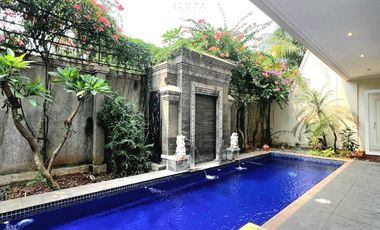 Disewakan Townhouse area Kemang Benda Lokasi Strategis