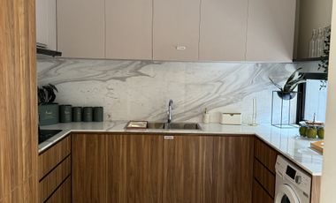 Rumah Developer Virya Semanan Jakarta Barat 2 Lantai Semi Furnished