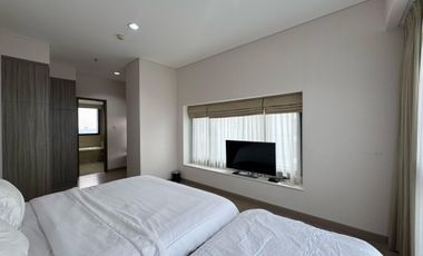 FOR RENT 3 BEDROOM FULLY FURNISHED RESORT APARTMENT IN SOUTH JAKARTA