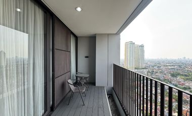 FOR RENT 3 BEDROOM FULLY FURNISHED RESORT APARTMENT IN SOUTH JAKARTA